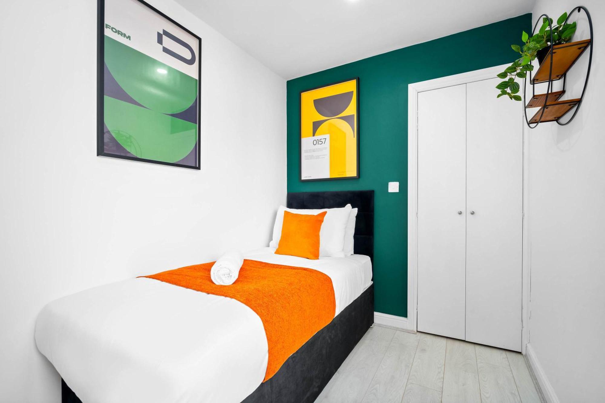 Luxury 3 Bedroom Apartment - Terrace - Near City Centre - Wifi - Smart Tv 1Mr Birmingam Exterior foto